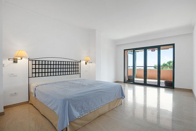 Exceptional modern 4 bedroom apartment in Olinto