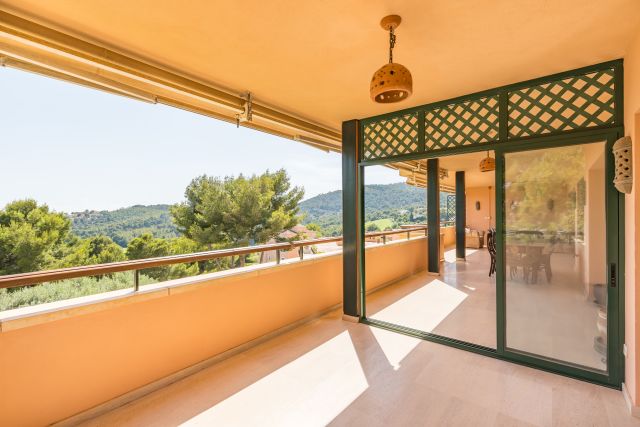 Exceptional modern 4 bedroom apartment in Olinto